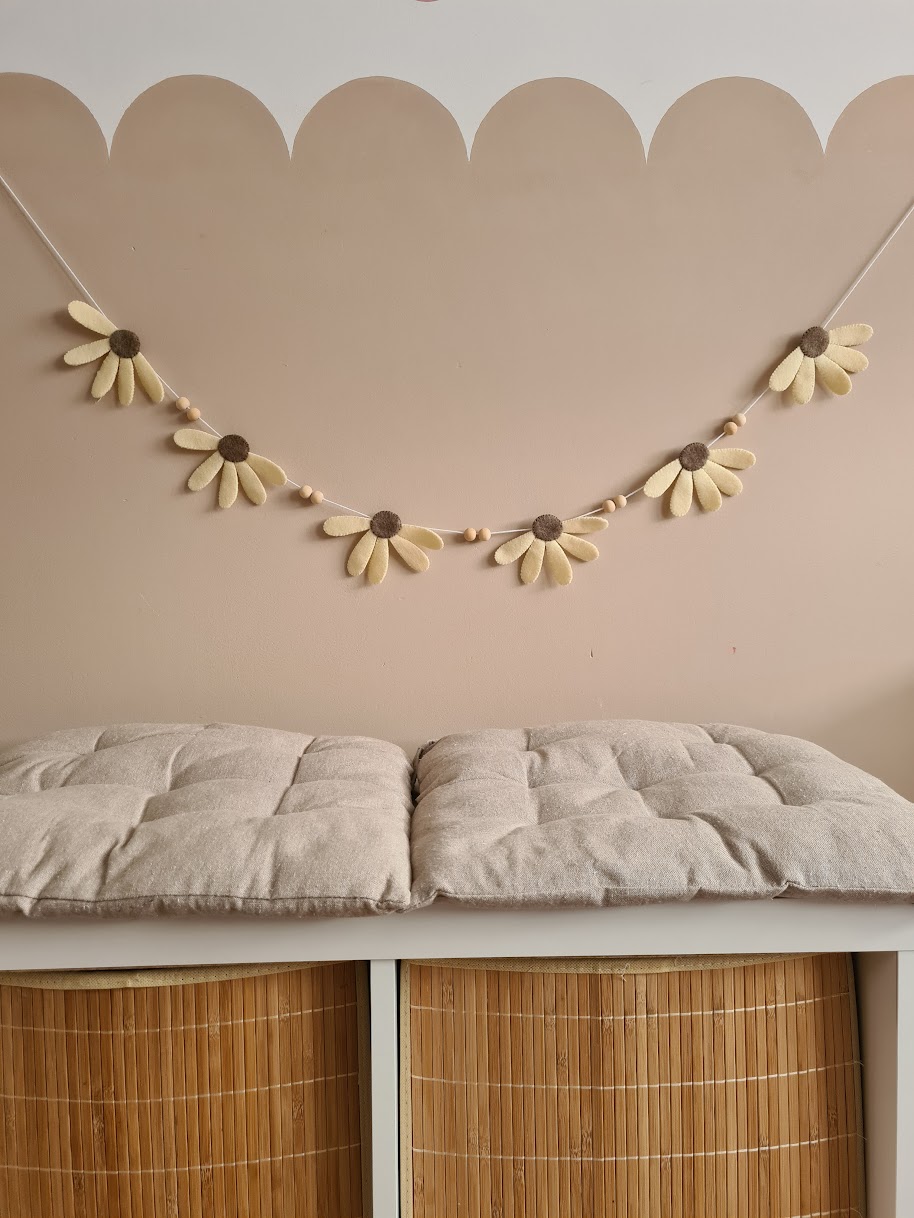 Girlanda „Kwiaty Boho” – Kwiatowa dekoracja w stylu boho