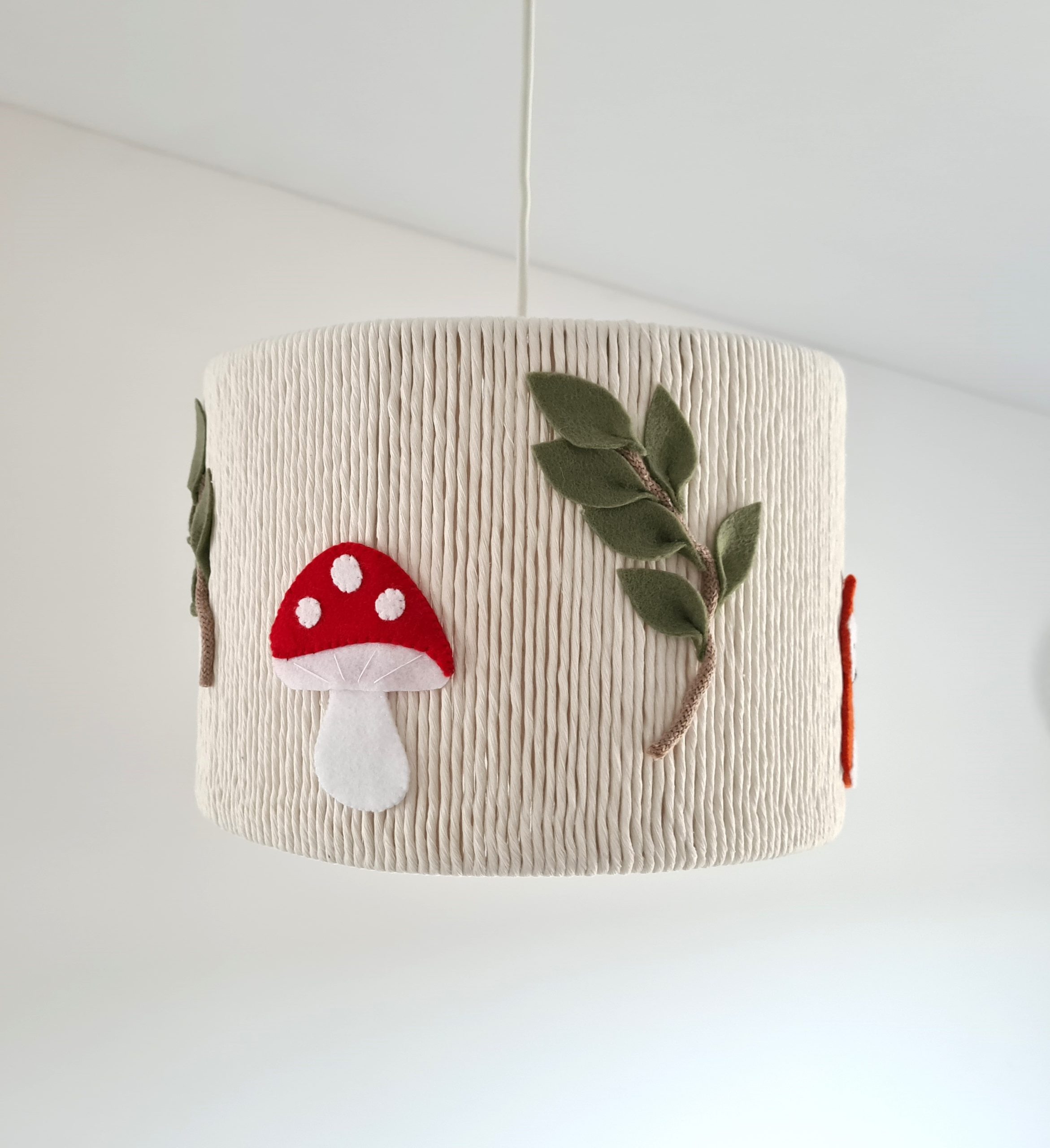 Lampa sufitowa Leśna Historia – bajkowe światło do pokoju dziecka - obrazek 6