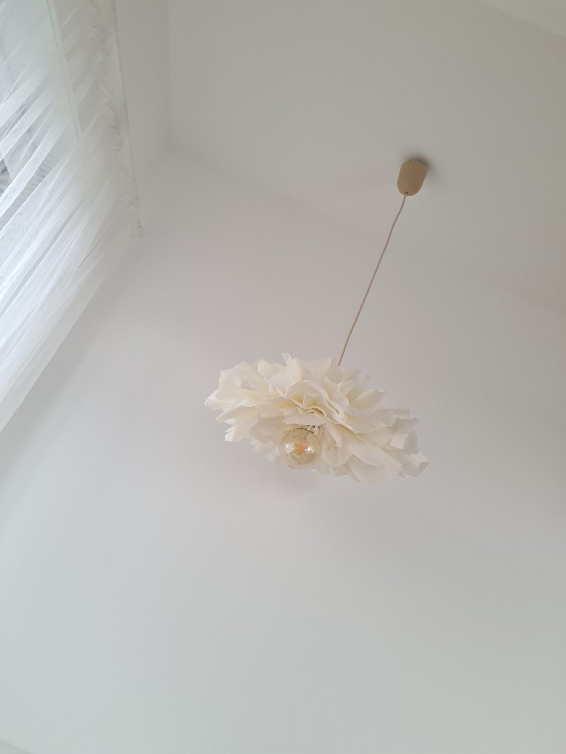 Lampa sufitowa kremowy kwiat PEONIA - obrazek 9