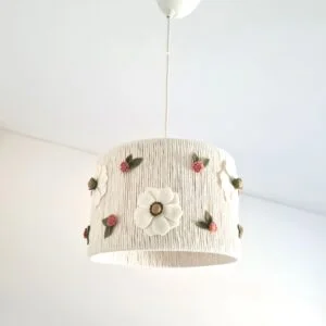 Lampa wisząca z kwiatkami – Abażur Boho do Pokoju Dziecka